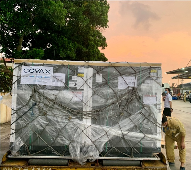 viet-nam-tiep-nhan-1-682-400-lieu-vac-xin-phong-covid-19-dot-2-tu-chuong-trinh-covax-ho-tro
