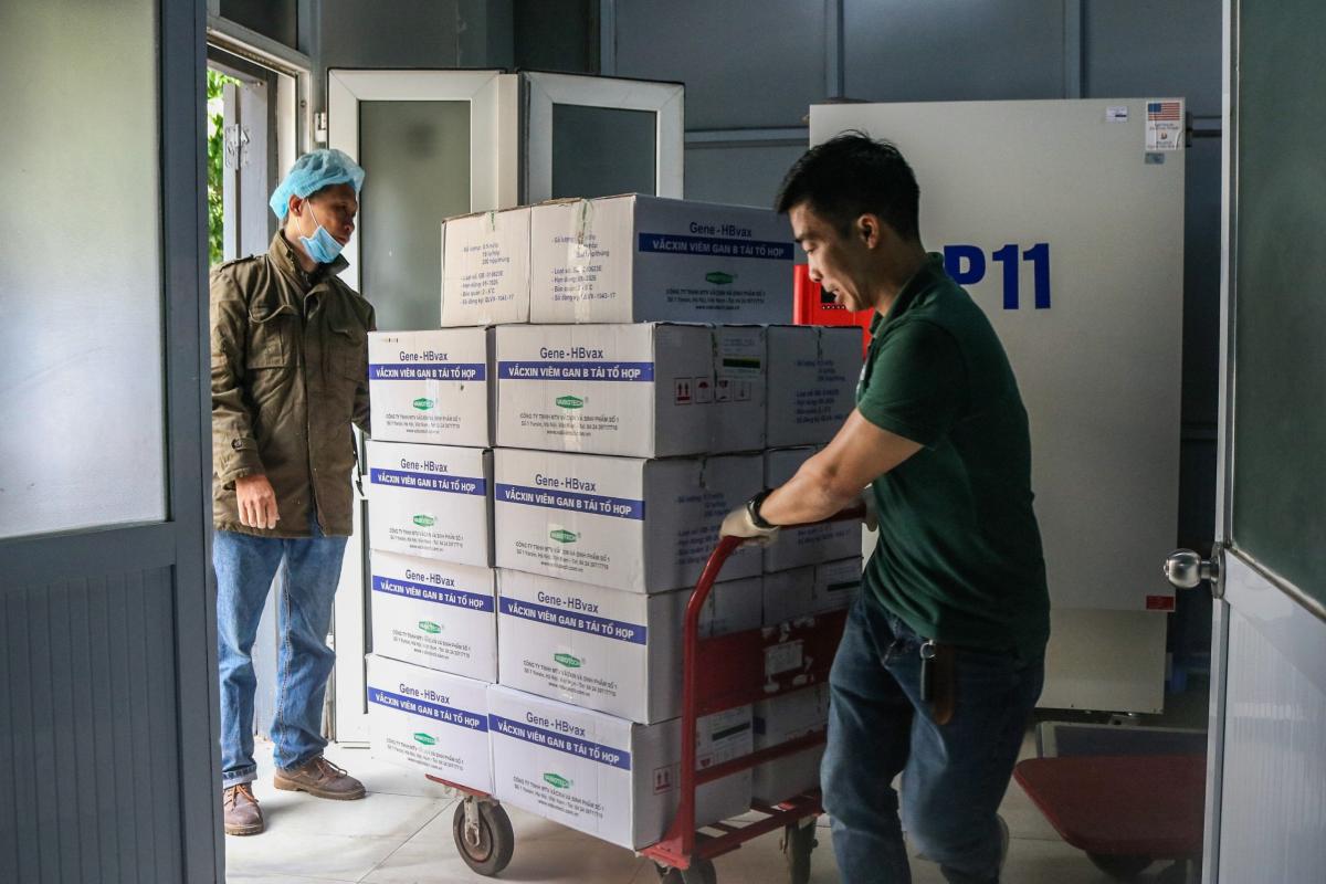 d82b72d4-14f1-42f6-a659-e2f522143a6f